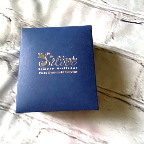 Simply Silver Boxed Cross Necklace - Picture 3 of 9